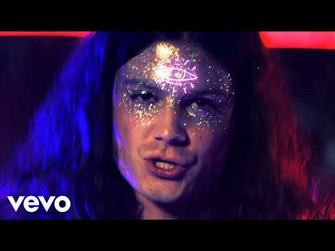 BØRNS – Electric Love (Official Music Video)