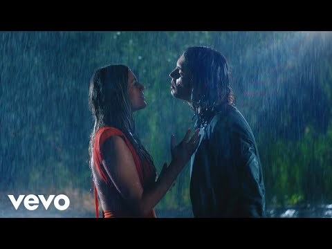 Kelsea Ballerini, LANY – I Quit Drinking (Official Music Video)