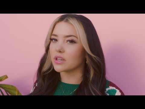 Lauren Spencer-Smith – Flowers (Official Music Video)