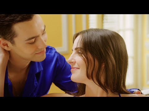 MAX & Ali Gatie – Butterflies (Official Music Video)