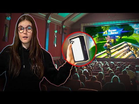 VYHRAJ V KINĚ FORTNITE A DOSTANEŠ IPHONE! (NEVĚDĚLI O TOM)