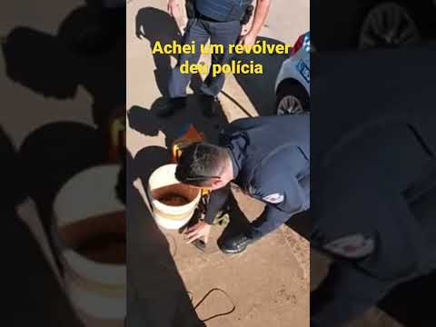 Arma no rio deu polícia