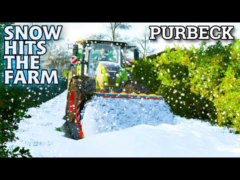IT'S SNOWING ON THE FARM! | PURBECK FARMING SIMULATOR 22 – Episode 13