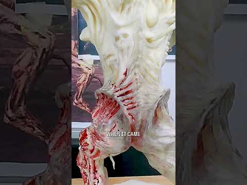 Chocolatier Chris Zammit crafts a #ModernWarfareZombies mimic using just chocolate 🍫🎃