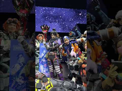 These Cosplays’ Attention To Detail Is EVERYTHING #ALGS #apexlegends